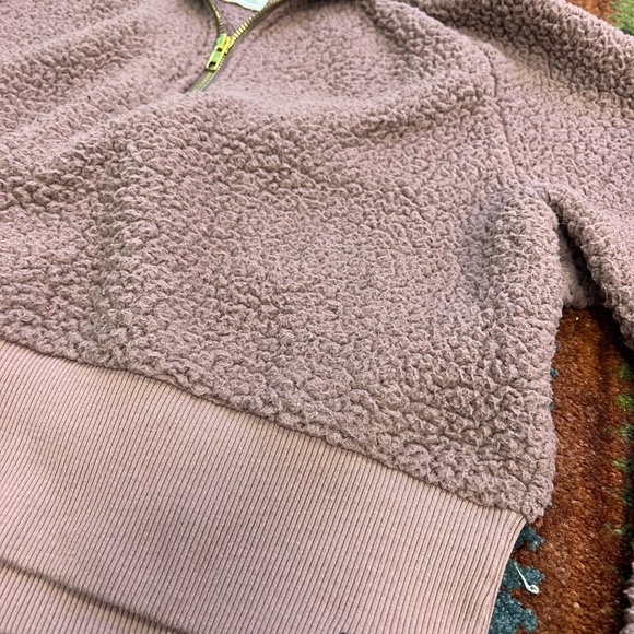 Dark Mauve quarter-zip ✨ - Picture 6 of 6